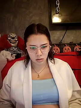 EmmaSulivan online show from October 10, 2025, 12:37 pm