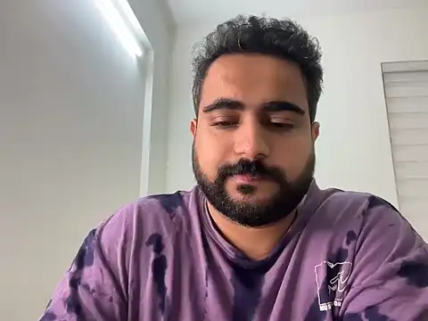 Snapshot of indian_thonger chatting on December 20, 2025, 6:31 am indian thonger online show from December 20, 2025, 6:31 am