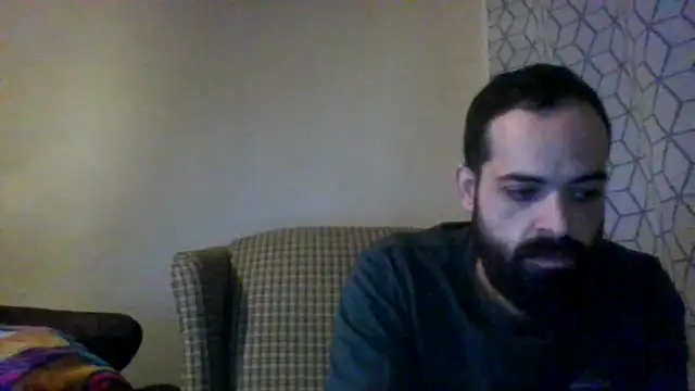 guccititi online show from November 18, 2025, 2:28 am