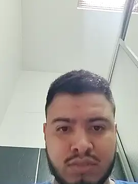 Snapshot of ChiquitO636 chatting on October 24, 2025, 6:37 pm ChiquitO636 online show from October 24, 2025, 6:37 pm