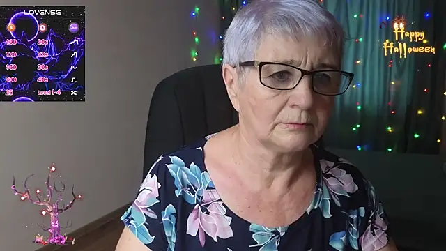 Sandra Snowflake online show from October 28, 2025, 7:56 am