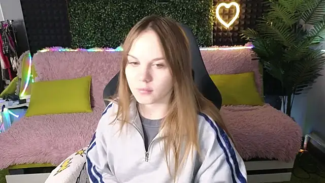 Dyna bae online show from September 30, 2025, 2:27 am