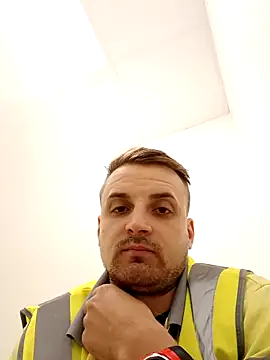 Eusuntnoulgigolo online show from September 12, 2025, 6:35 am