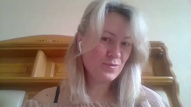 Mary888x online show from February 17, 2025, 6:31 am