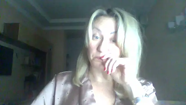 Mary888x online show from March 2, 2025, 9:01 pm