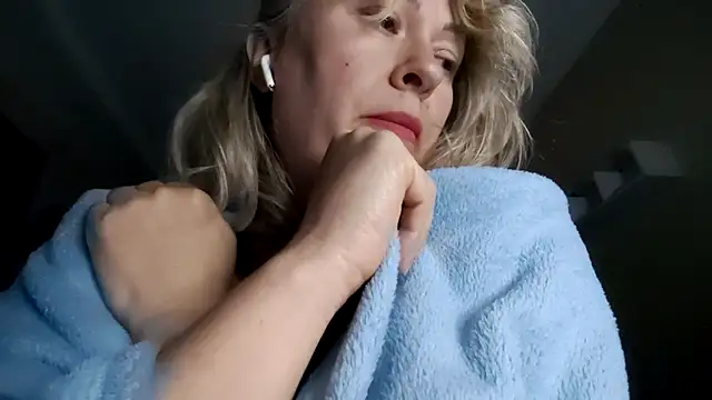 Mary888x online show from September 25, 2025, 7:50 pm