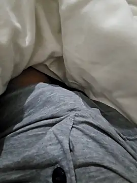 skiciyunis online show from November 7, 2025, 6:08 pm