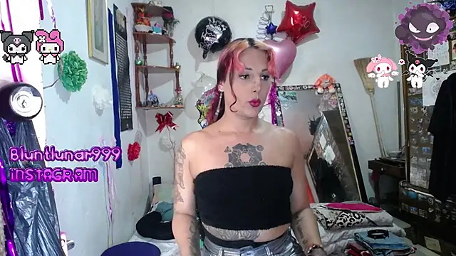 purplekattlyn online show from February 22, 2025, 9:37 pm