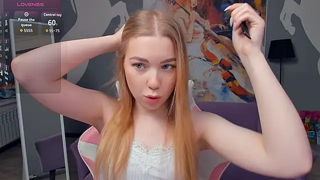 FloraBonde online show from November 2, 2025, 9:44 am