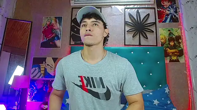 LiamAndrewzz online show from November 5, 2025, 6:52 pm