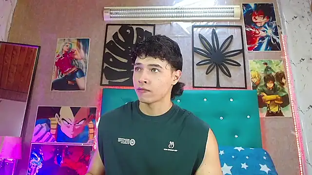 LiamAndrewzz online show from December 3, 2025, 6:17 pm