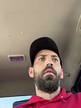 Snapshot of QueenM3 chatting on September 8, 2025, 3:33 pm QueenM3 online show from September 8, 2025, 3:33 pm