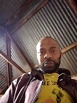 Snapshot of Curved-Dick chatting on November 2, 2025, 5:15 pm Curved-Dick online show from November 2, 2025, 5:15 pm