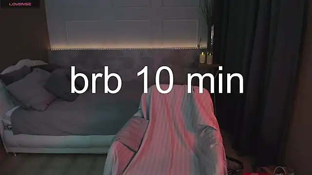 Snapshot of Sandra_Kind chatting on March 7, 2025, 8:23 am Sandra Kind online show from March 7, 2025, 8:23 am