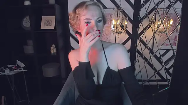 Snapshot of Sandra_Kind chatting on March 16, 2025, 5:36 am Sandra Kind online show from March 16, 2025, 5:36 am