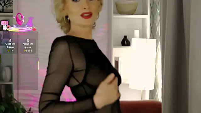 Snapshot of Sandra_Kind chatting on September 11, 2025, 5:51 am Sandra Kind online show from September 11, 2025, 5:51 am