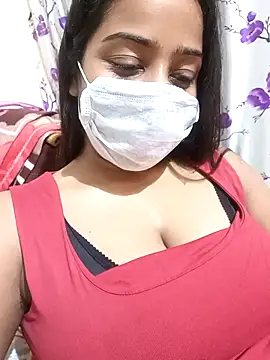 Snapshot of COZY_ROZI chatting on September 18, 2025, 5:48 pm COZY ROZI online show from September 18, 2025, 5:48 pm