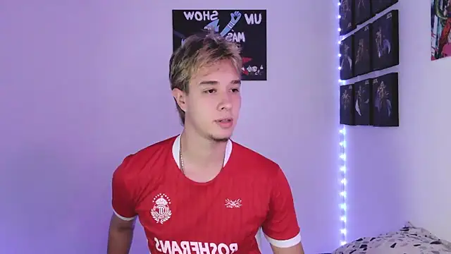 Snapshot of jack_walker190 chatting on September 27, 2025, 4:17 am jack walker190 online show from September 27, 2025, 4:17 am