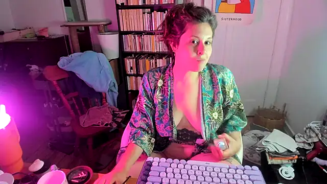 Snapshot of Rosiee69_ chatting on September 16, 2025, 7:59 pm Rosiee69  online show from September 16, 2025, 7:59 pm