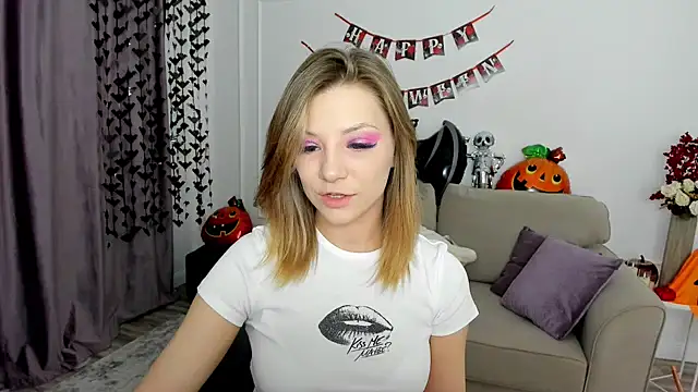 AmandaGracy 1 online show from November 5, 2025, 11:21 am