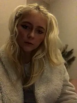 Blondie Sofia Essexbabe online show from October 27, 2025, 12:47 am