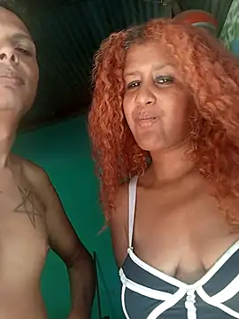 Snapshot of shirlihot chatting on October 17, 2025, 1:35 pm shirlihot online show from October 17, 2025, 1:35 pm