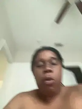 Snapshot of Deshay30 chatting on September 10, 2025, 10:43 pm Deshay30 online show from September 10, 2025, 10:43 pm