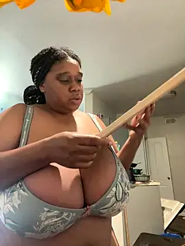 Snapshot of Deshay30 chatting on September 11, 2025, 7:58 pm Deshay30 online show from September 11, 2025, 7:58 pm