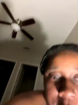 Snapshot of Deshay30 chatting on October 2, 2025, 12:39 am Deshay30 online show from October 2, 2025, 12:39 am