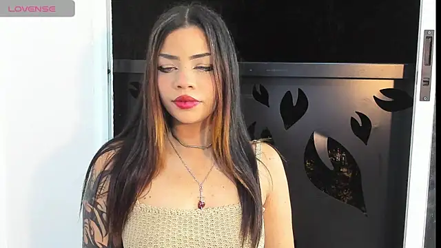 LilaFoxxx online show from March 21, 2025, 3:22 am