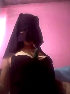 Snapshot of -Zomord chatting on February 23, 2025, 11:11 am -Zomord online show from February 23, 2025, 11:11 am