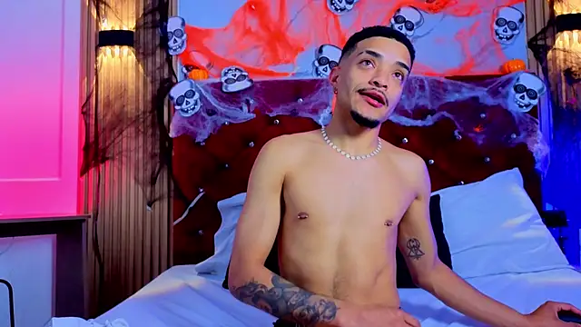 Snapshot of eross_chipre_ chatting on October 24, 2025, 12:23 pm eross chipre online show from October 24, 2025, 12:23 pm