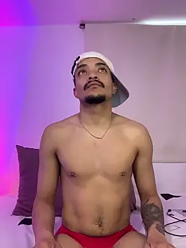 Snapshot of eross_chipre_ chatting on December 2, 2025, 7:42 pm eross chipre online show from December 2, 2025, 7:42 pm