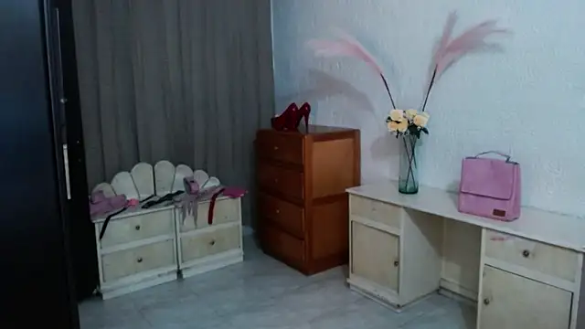 EngelCristaly online show from November 3, 2025, 3:19 am