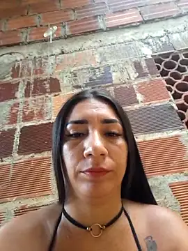 hot veteran01 online show from November 12, 2025, 11:43 am