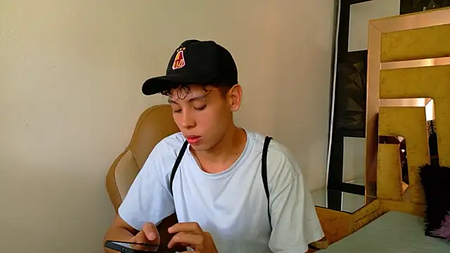 Noahoconor online show from September 14, 2025, 7:02 pm