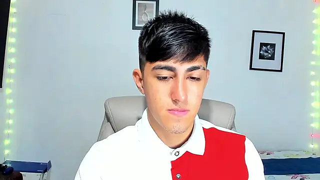 babymaik online show from November 29, 2025, 5:54 am