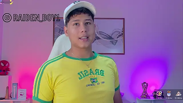 Raiden  Boy online show from December 18, 2025, 1:22 am