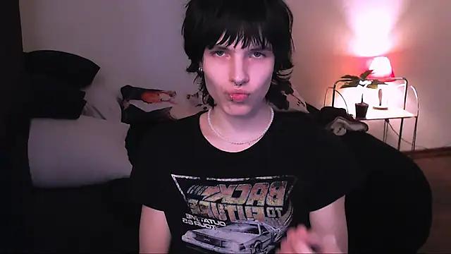 Snapshot of timi-moon chatting on November 30, 2025, 10:41 am timi-moon online show from November 30, 2025, 10:41 am