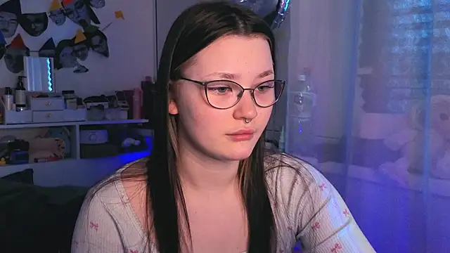 milliedoll online show from November 19, 2025, 4:34 am