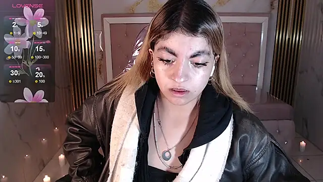 Snapshot of lili_conor_s chatting on September 11, 2025, 3:39 am lili conor s online show from September 11, 2025, 3:39 am