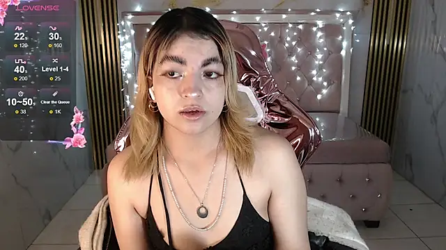 Snapshot of lili_conor_s chatting on September 23, 2025, 3:42 am lili conor s online show from September 23, 2025, 3:42 am