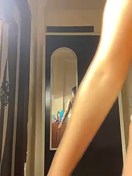 isha sassy online show from March 1, 2025, 6:11 pm