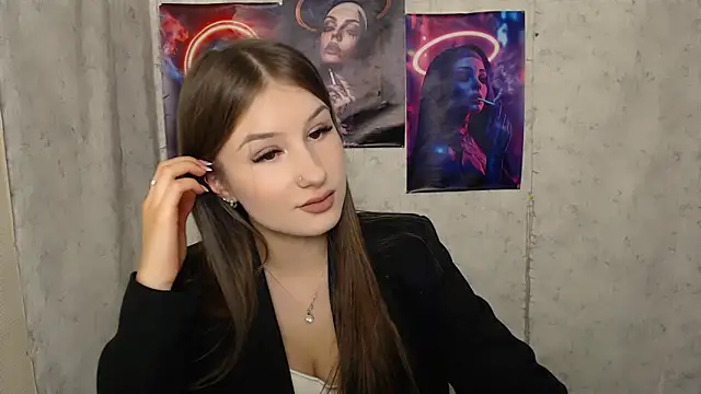  MiaAngell online show from September 12, 2025, 12:38 pm