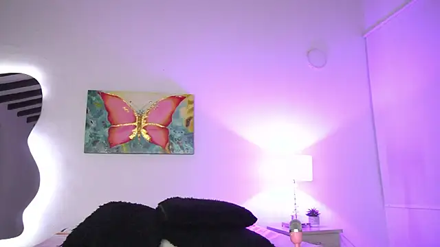 gala monroe online show from September 12, 2025, 11:21 am