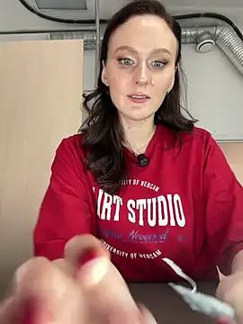Snapshot of NatalyRose_ chatting on March 12, 2025, 11:33 pm NatalyRose  online show from March 12, 2025, 11:33 pm