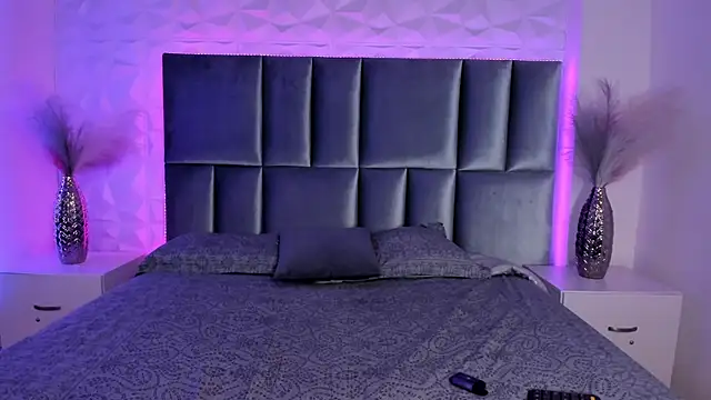 Snapshot of Selene_bennet chatting on September 25, 2025, 3:43 am Selene bennet online show from September 25, 2025, 3:43 am