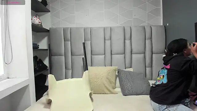 Snapshot of Natasha_rose__ chatting on September 17, 2025, 7:15 pm Natasha rose online show from September 17, 2025, 7:15 pm