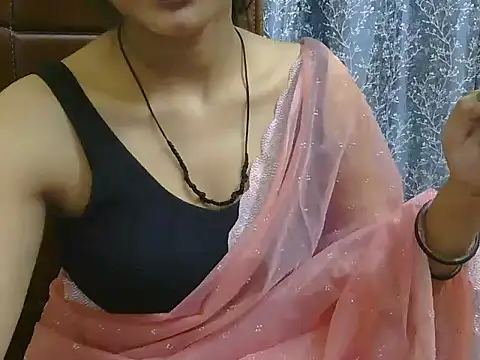 Cute Pihu01 online show from September 20, 2025, 6:20 pm