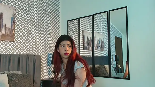 Snapshot of Cassie_bloom chatting on September 18, 2025, 3:52 am Cassie bloom online show from September 18, 2025, 3:52 am